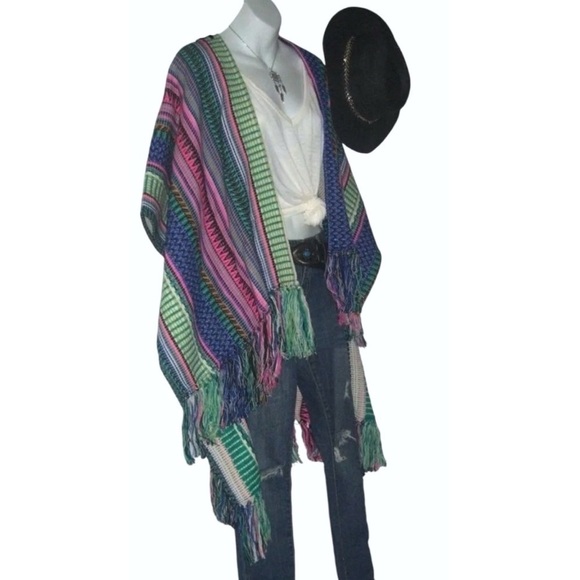 America & Beyond Poncho Blanket Southwestern Bohemian Shawl Cardi Duster Boho M - Picture 4 of 13
